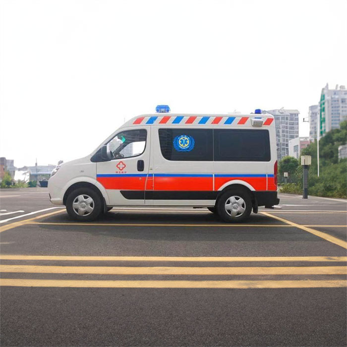 出租私人救护车电话号码