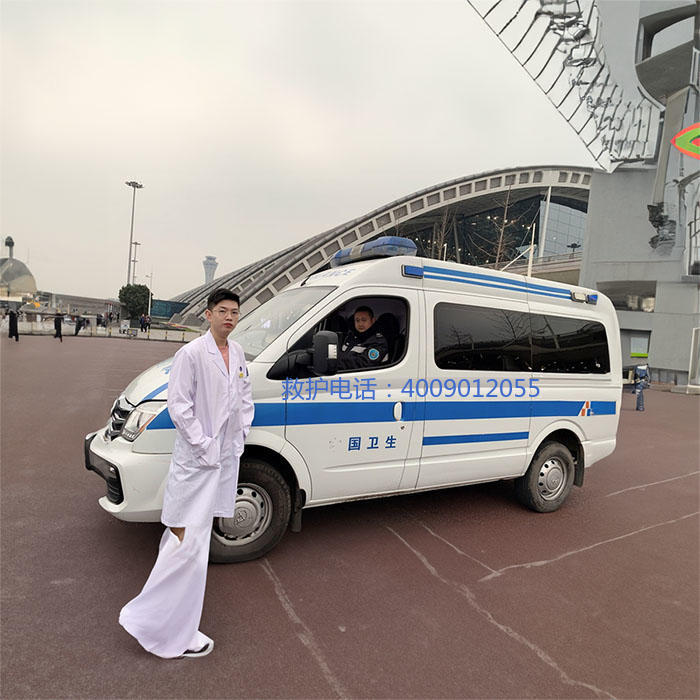 出租救护车