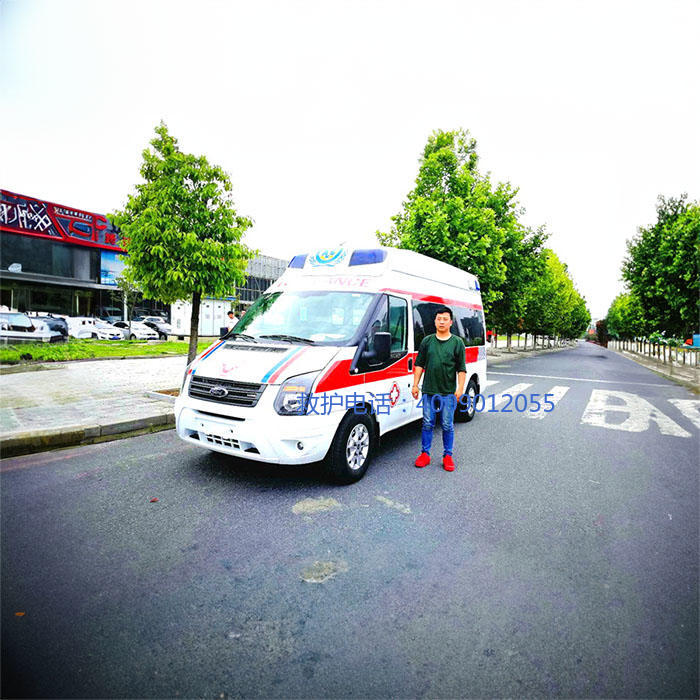 出租救护车