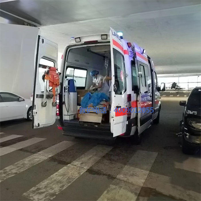 出租救护车