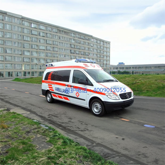 出租救护车