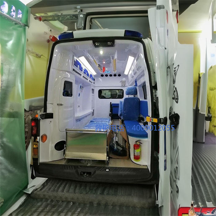 出租救护车