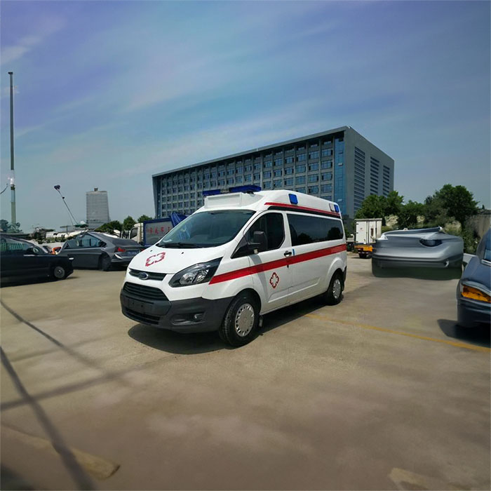 出租私人救护车电话号码