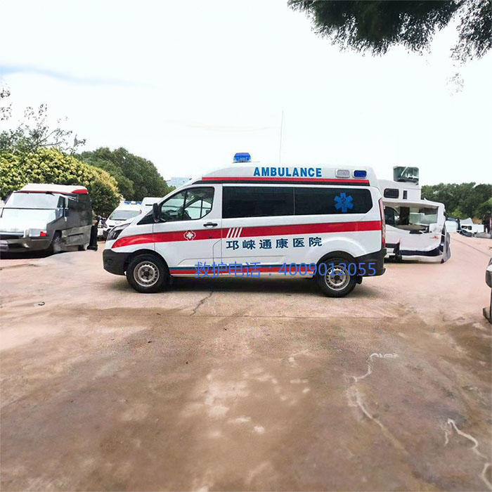 出租救护车