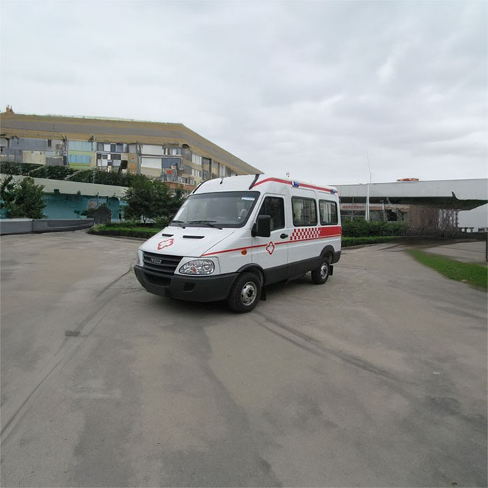 出租私人救护车联系电话