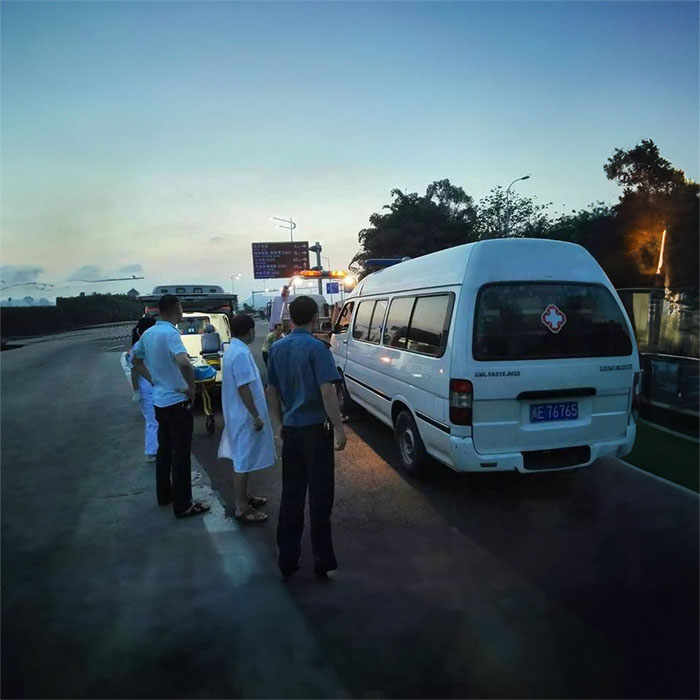 出租救护车联系电话