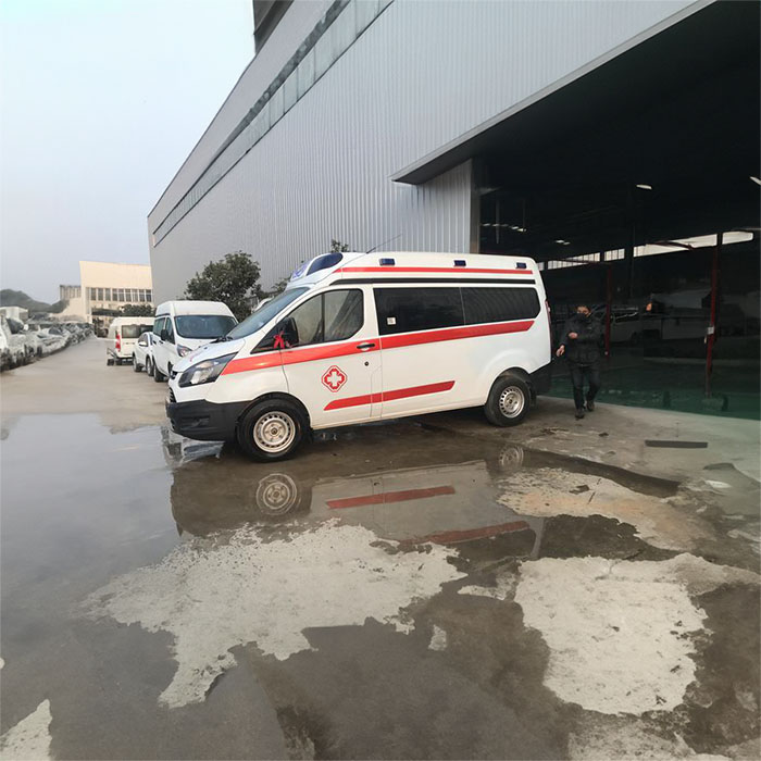 出租私人救护车电话号码