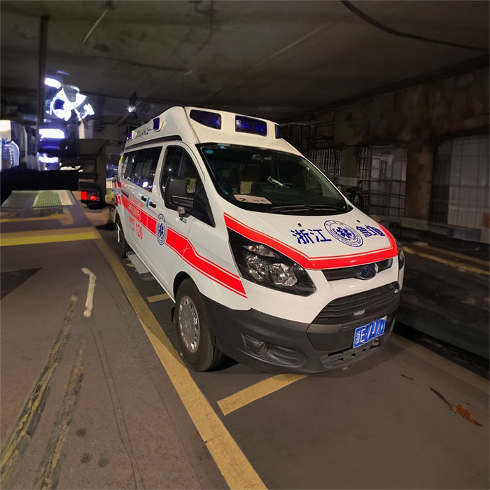 出租救护车
